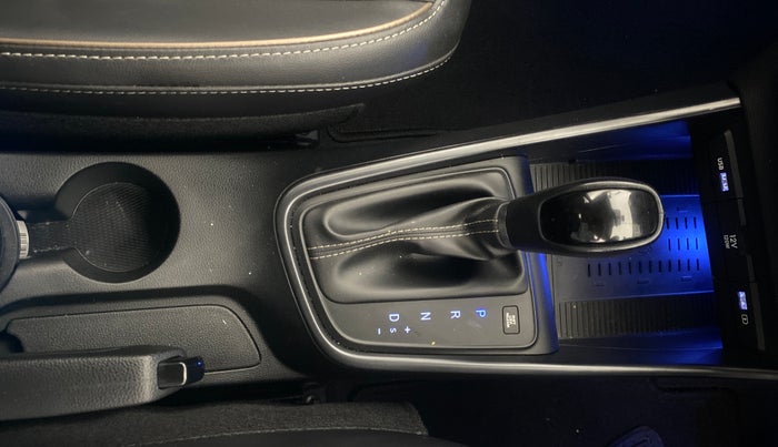 2020 Hyundai NEW I20 ASTA (O) 1.0 TURBO GDI DCT, Petrol, Automatic, 14,005 km, Gear Lever