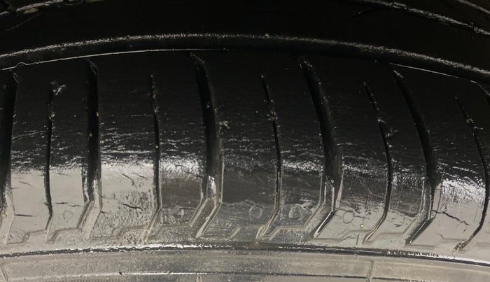 2020 Hyundai NEW I20 ASTA (O) 1.0 TURBO GDI DCT, Petrol, Automatic, 14,005 km, Right Rear Tyre Tread