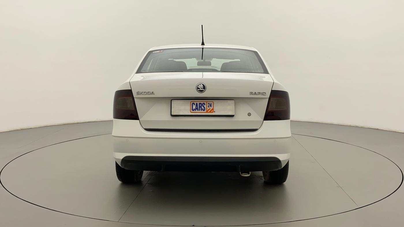 2021 Skoda Rapid 1.0 AMBITION TSI MT, Petrol, Manual, 67,205 km, Back/Rear