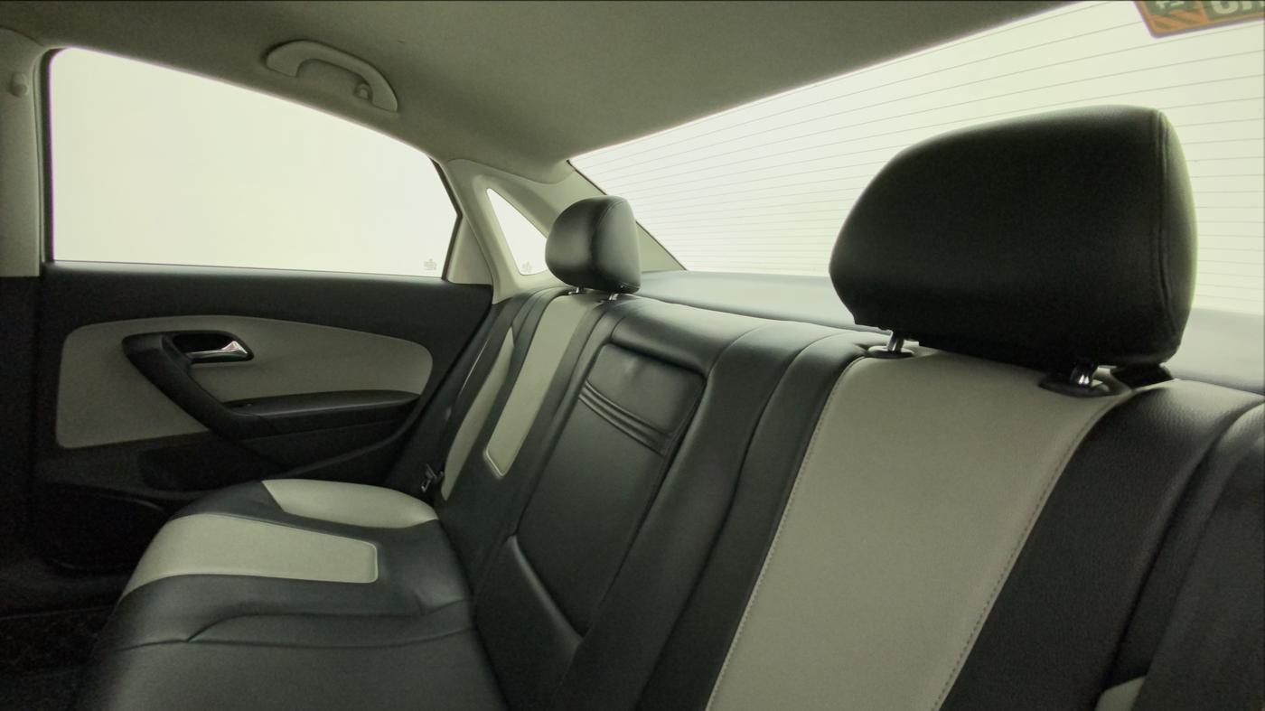 2021 Skoda Rapid 1.0 AMBITION TSI MT, Petrol, Manual, 67,205 km, Right Side Rear Door Cabin