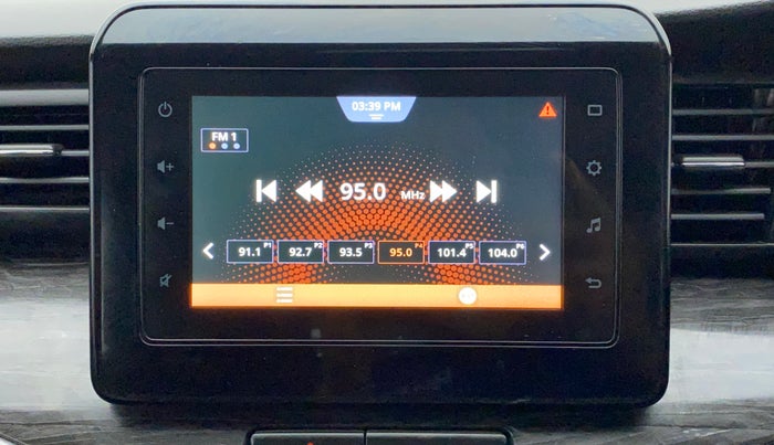 2022 Maruti XL6 ZETA MT, Petrol, Manual, 24,906 km, Infotainment System