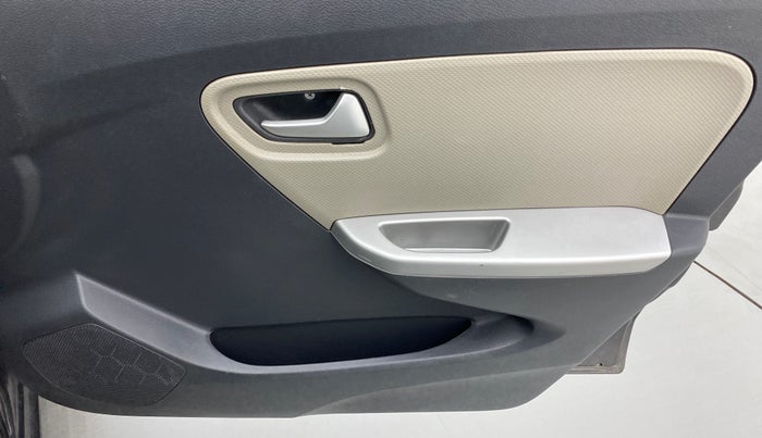 2018 Maruti Alto K10 VXI, Petrol, Manual, 44,340 km, Driver Side Door Panels Control