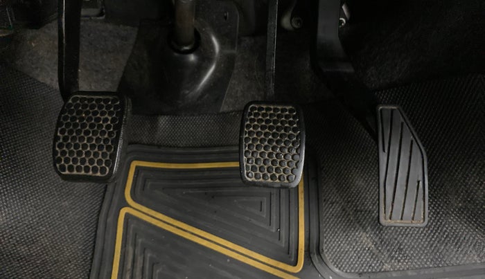 2018 Maruti Alto K10 VXI, Petrol, Manual, 44,340 km, Pedals
