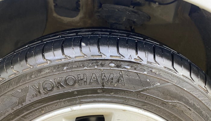 2015 Hyundai Xcent S (O) 1.2, Petrol, Manual, 34,871 km, Left Front Tyre Tread