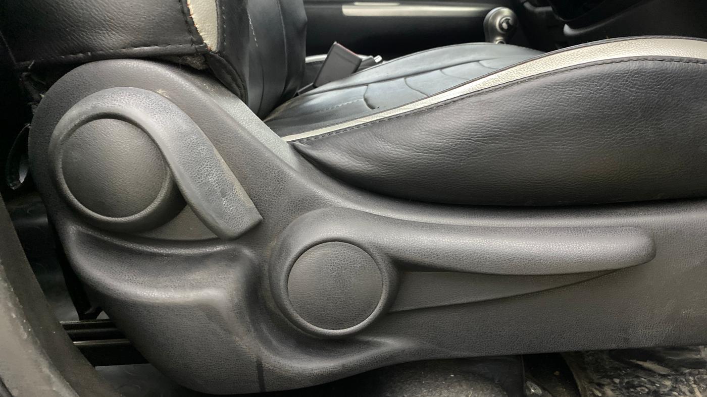2016 Nissan Micra XV CVT, Petrol, Automatic, 84,054 km, Driver Side Adjustment Panel