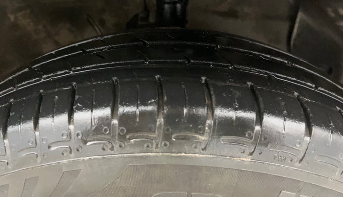 2023 Hyundai EXTER S 1.2 CNG MT, CNG, Manual, 48,641 km, Right Front Tyre Tread