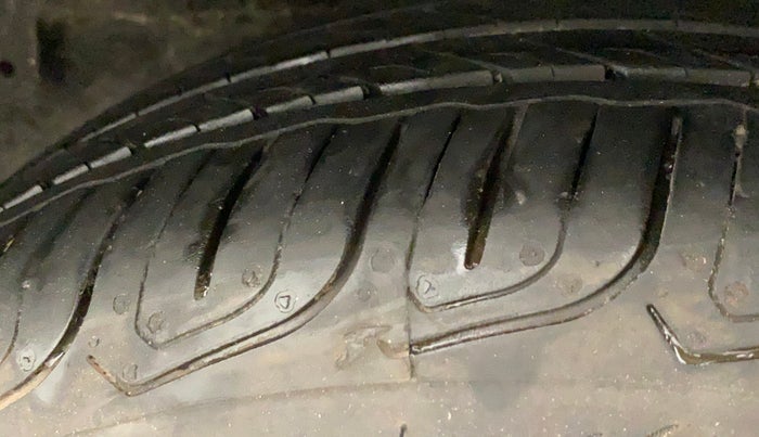 2022 Honda City 1.5L I-VTE V CVT, Petrol, Automatic, 16,294 km, Left Rear Tyre Tread
