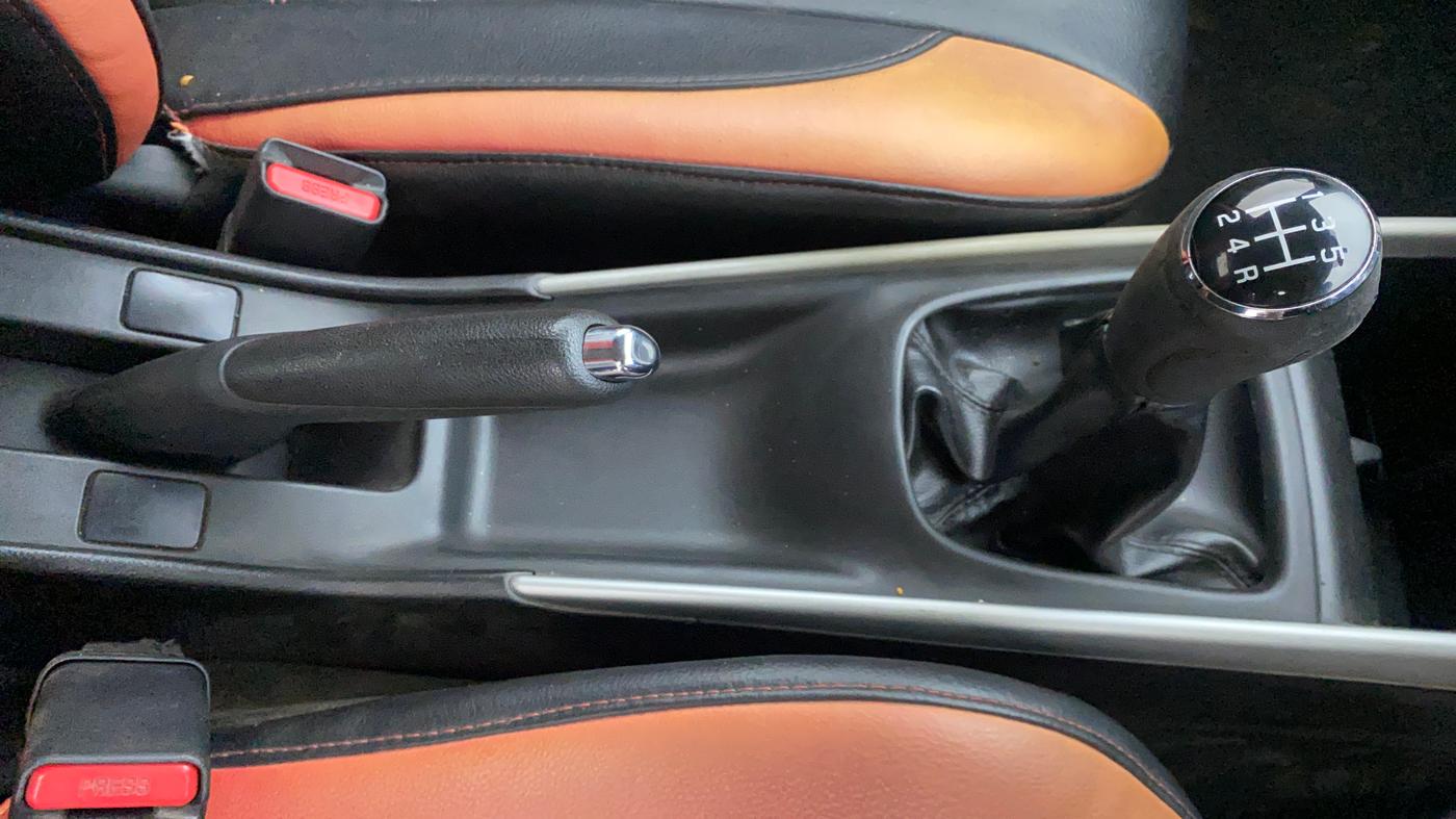 2016 Maruti Baleno DELTA PETROL 1.2, Petrol, Manual, 71,638 km, Gear Lever