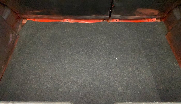 2016 Maruti Baleno DELTA PETROL 1.2, Petrol, Manual, 71,638 km, Boot Inside