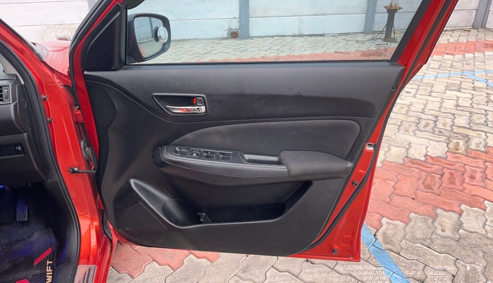 2018 Maruti Swift VXI, Petrol, Manual, 52,353 km, Driver Side Door Panels Control
