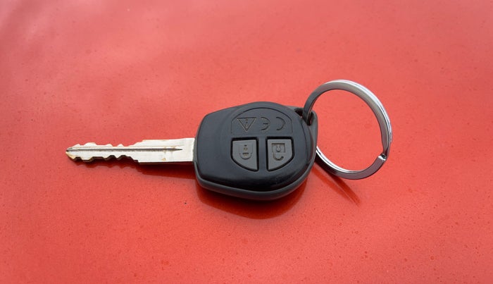 2018 Maruti Swift VXI, Petrol, Manual, 52,353 km, Key Close Up