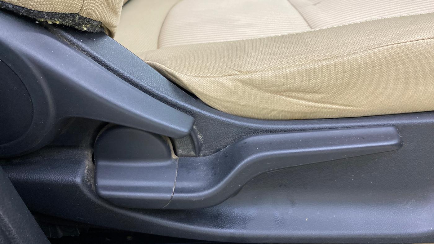 2019 Honda Amaze 1.5L I-DTEC S, Diesel, Manual, 94,119 km, Driver Side Adjustment Panel