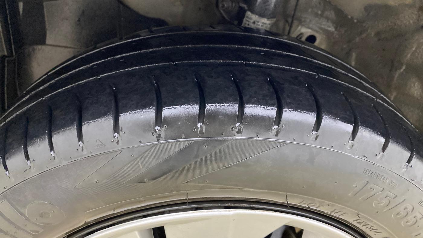 2019 Honda Amaze 1.5L I-DTEC S, Diesel, Manual, 94,119 km, Left Front Tyre Tread