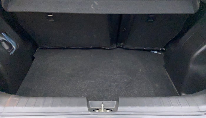 2017 Maruti Baleno ALPHA PETROL 1.2, Petrol, Manual, 29,563 km, Boot Inside