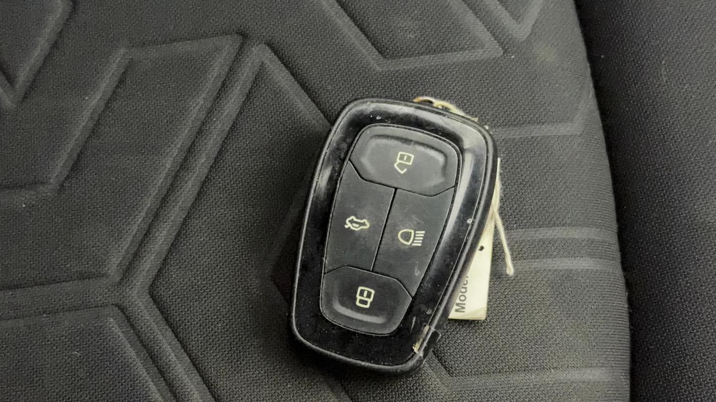 2021 Tata NEXON XZ PLUS (O) PETROL, Petrol, Manual, 39,505 km, Key Close Up