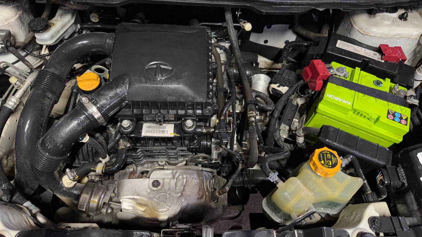 2021 Tata NEXON XZ PLUS (O) PETROL, Petrol, Manual, 39,505 km, Engine View