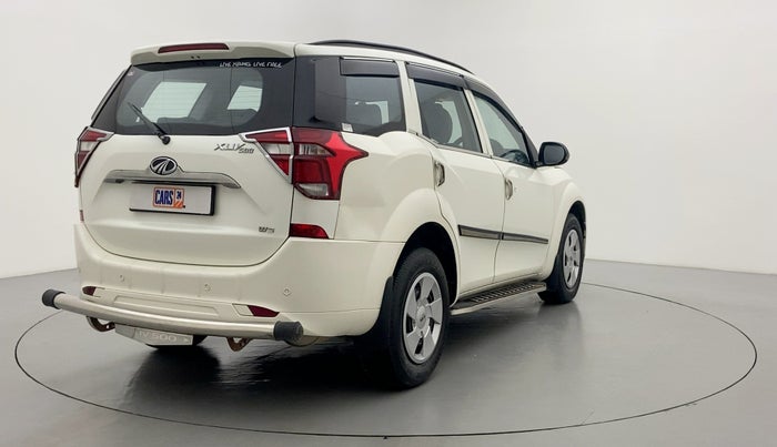 2020 Mahindra XUV500 W5, Diesel, Manual, 19,512 km, Right Back Diagonal