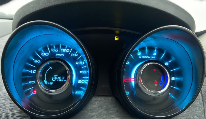 2020 Mahindra XUV500 W5, Diesel, Manual, 19,512 km, Odometer Image