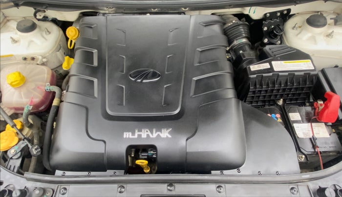 2020 Mahindra XUV500 W5, Diesel, Manual, 19,512 km, Open Bonet
