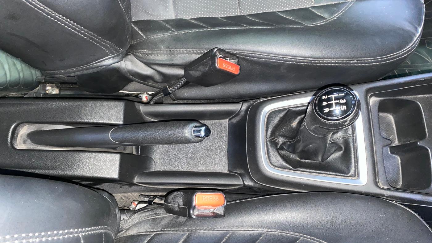 2021 Maruti Swift ZXI PLUS DUAL TONE, Petrol, Manual, 40,779 km, Gear Lever
