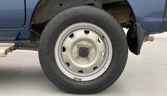 2011 Maruti Eeco 5 STR WITH AC PLUSHTR, Petrol, Manual, 40,954 km, Left Rear Wheel