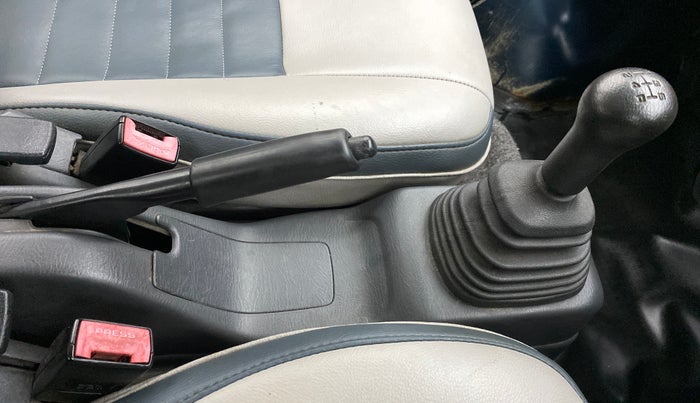 2011 Maruti Eeco 5 STR WITH AC PLUSHTR, Petrol, Manual, 40,954 km, Gear Lever