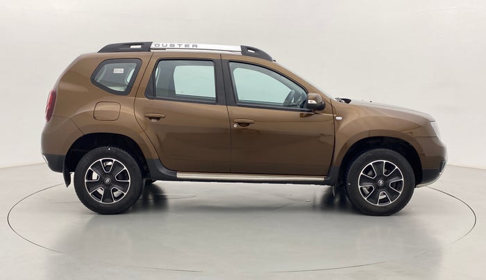 2016 Renault Duster RXZ 85 PS DIESEL, Diesel, Manual, 59,397 km, Right Side View