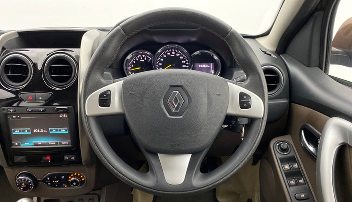 2016 Renault Duster RXZ 85 PS DIESEL, Diesel, Manual, 59,397 km, Steering Wheel Close Up