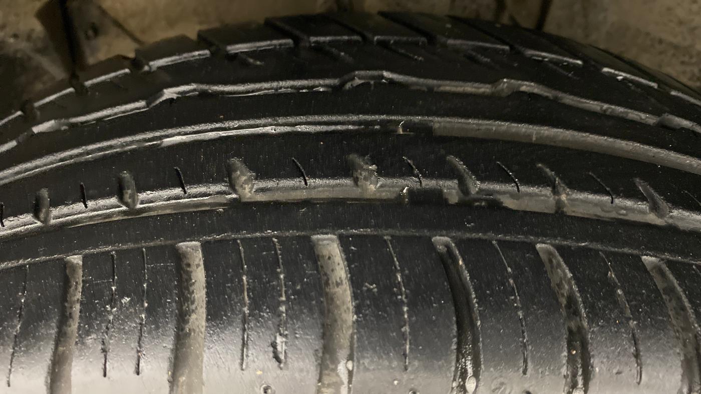 2016 Renault Duster RXZ 85 PS DIESEL, Diesel, Manual, 59,397 km, Left Front Tyre Tread