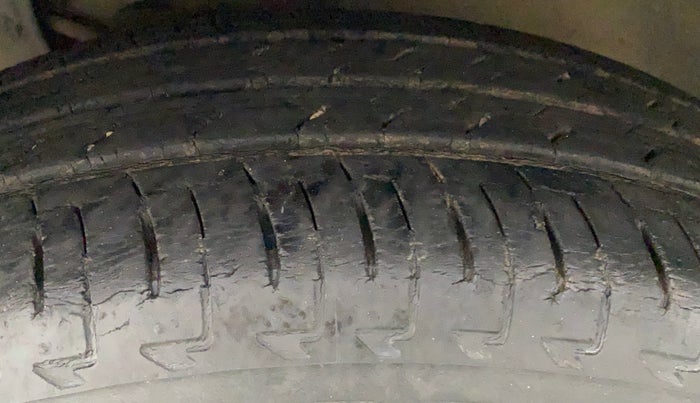 2017 Maruti IGNIS SIGMA 1.2, Petrol, Manual, 23,727 km, Left Front Tyre Tread