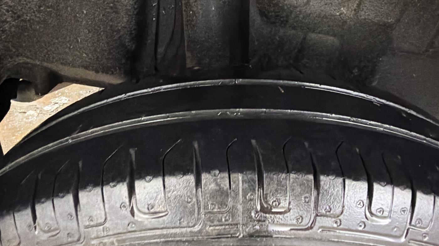 2019 Maruti Swift VXI AMT, Petrol, Automatic, 52,870 km, Right Rear Tyre Tread