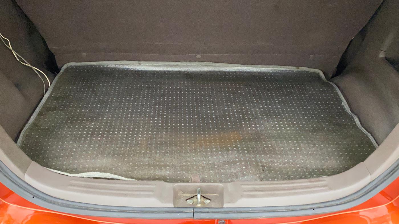 2011 Maruti Zen Estilo LXI, Petrol, Manual, 44,937 km, Boot Inside