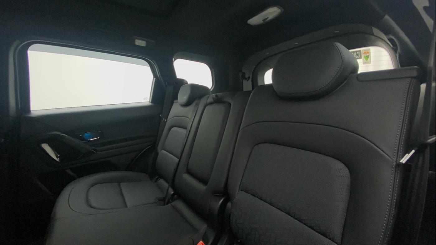 2022 Tata Safari XZA PLUS DARK EDITION, Diesel, Automatic, 4,090 km, Right Side Rear Door Cabin