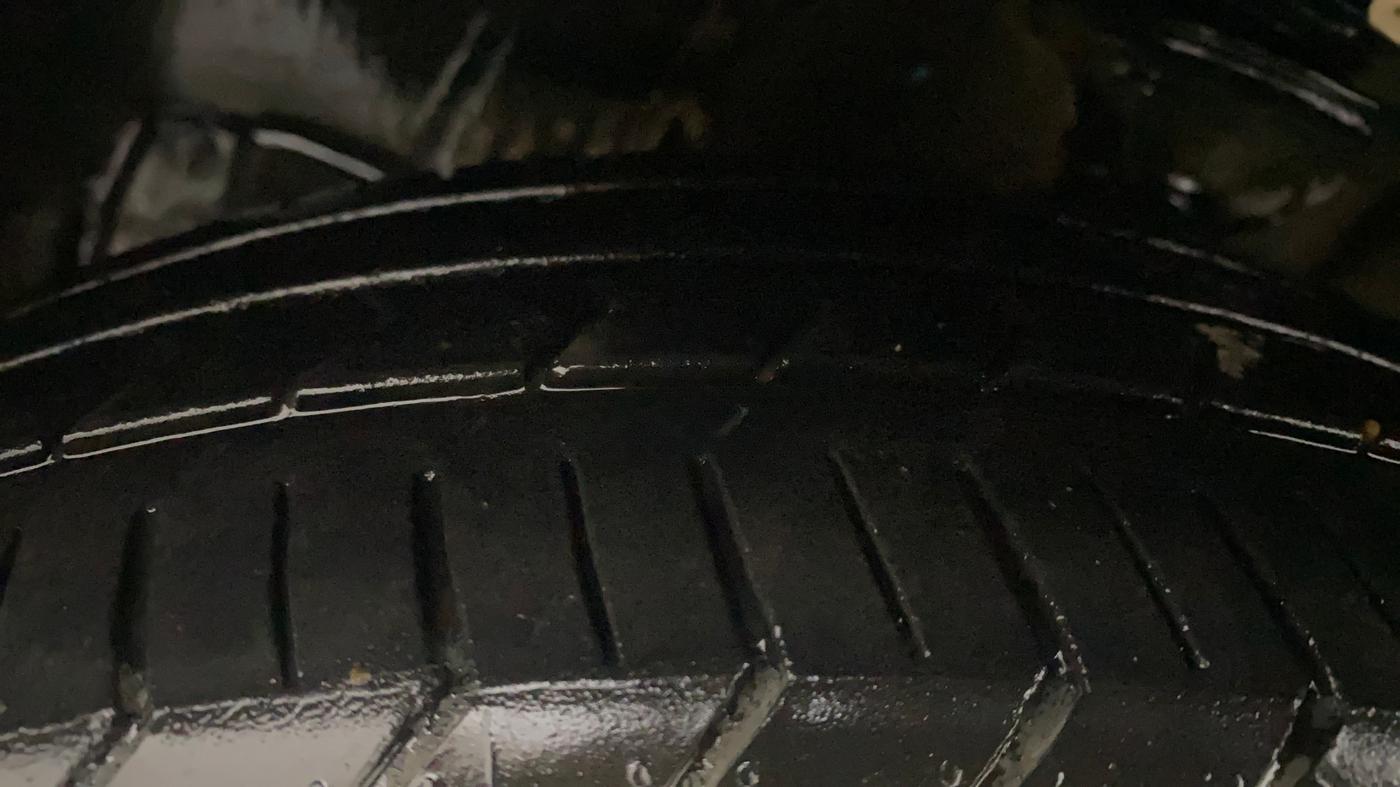 2024 Maruti Celerio ZXI PLUS AGS, Petrol, Automatic, 19,323 km, Left Front Tyre Tread