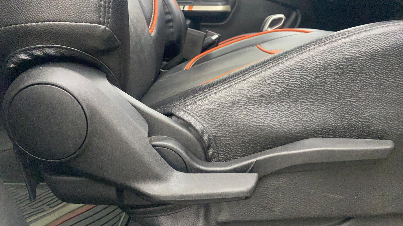 2024 Maruti Celerio ZXI PLUS AGS, Petrol, Automatic, 19,323 km, Driver Side Adjustment Panel