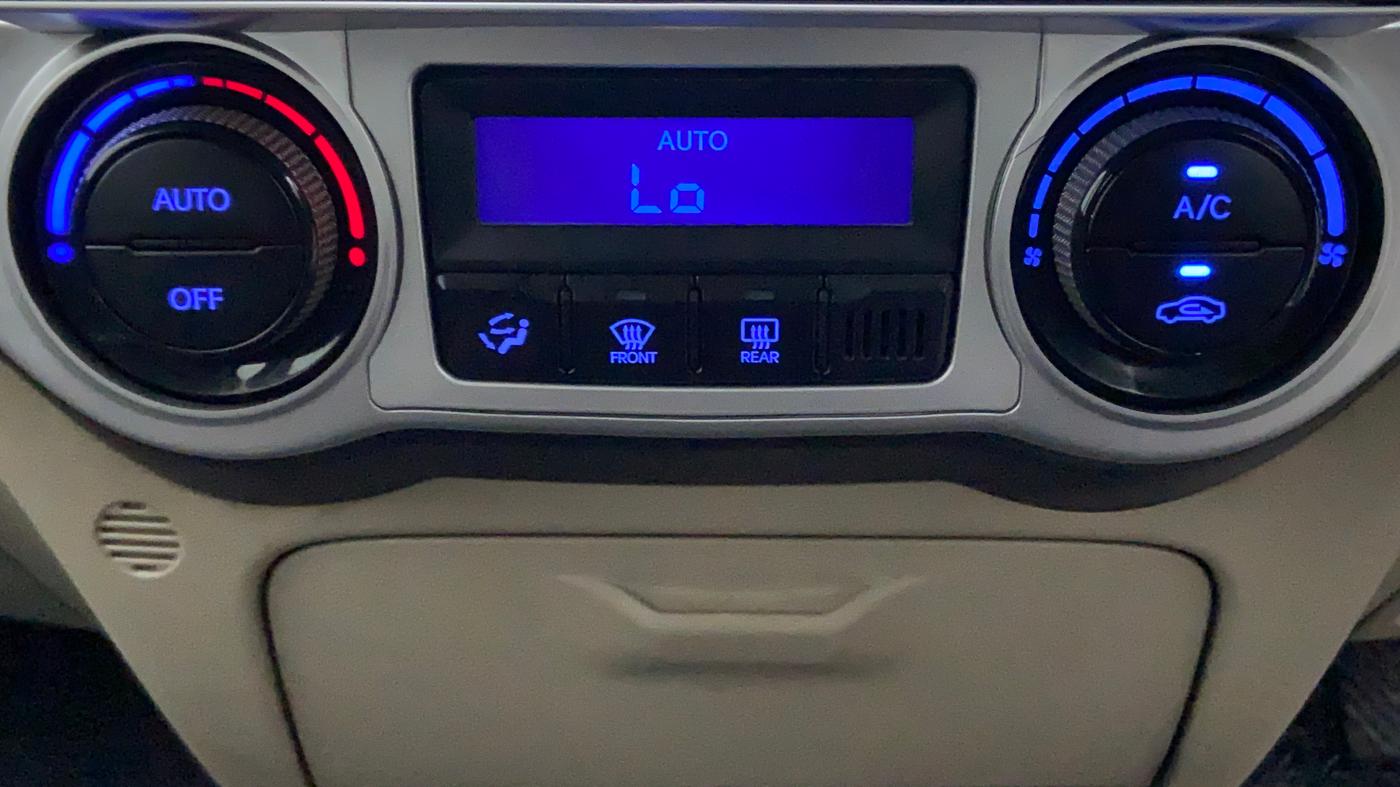 2014 Hyundai Elite i20 MAGNA 1.2, Petrol, Manual, 59,352 km, Automatic Climate Control