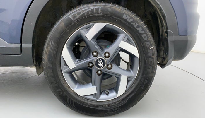 2020 Hyundai VENUE 1.0L Turbo GDI SX MT, Petrol, Manual, 17,466 km, Left Rear Wheel
