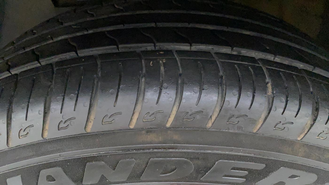 2020 Hyundai VENUE 1.0L Turbo GDI SX MT, Petrol, Manual, 17,466 km, Left Front Tyre Tread