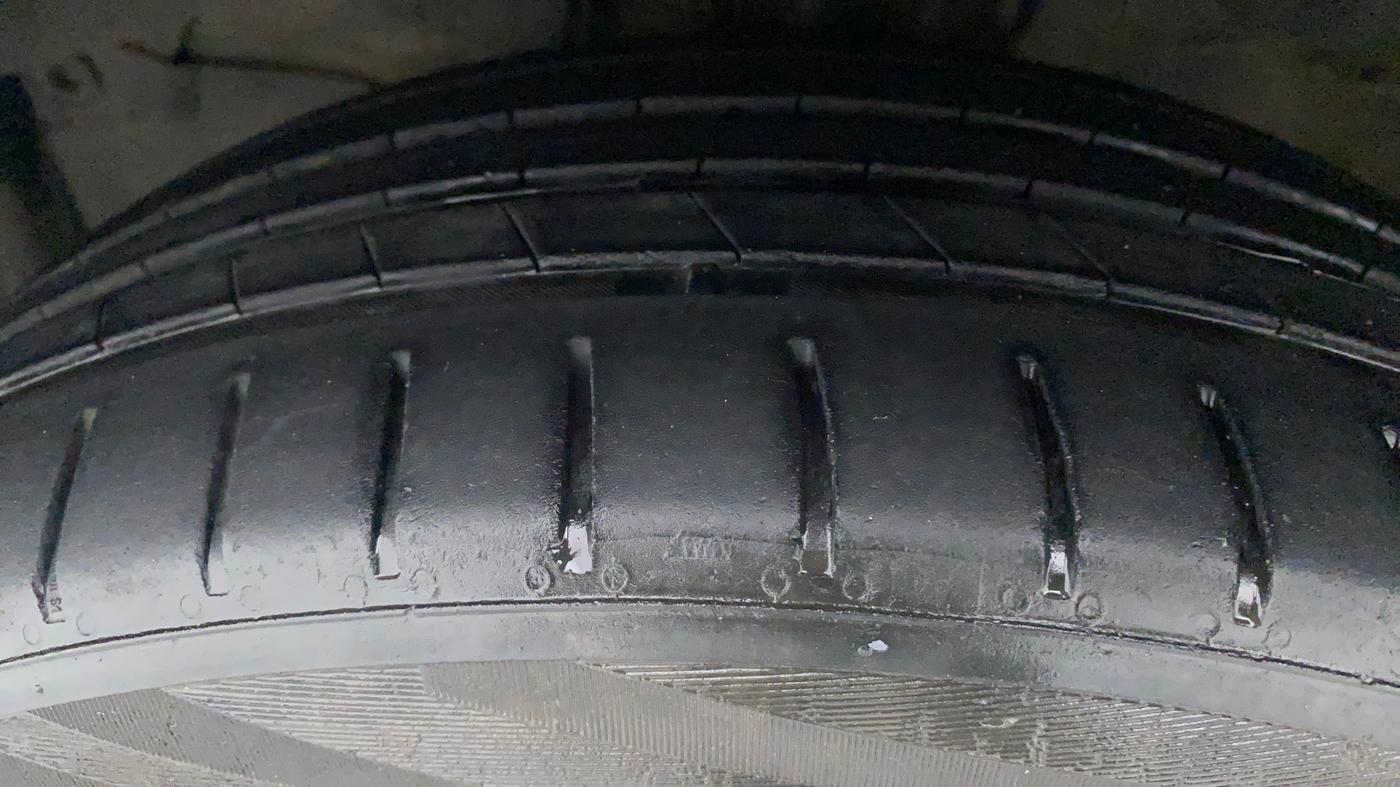 2018 Honda City 1.5L I-DTEC ZX, Diesel, Manual, 1,15,981 km, Left Front Tyre Tread