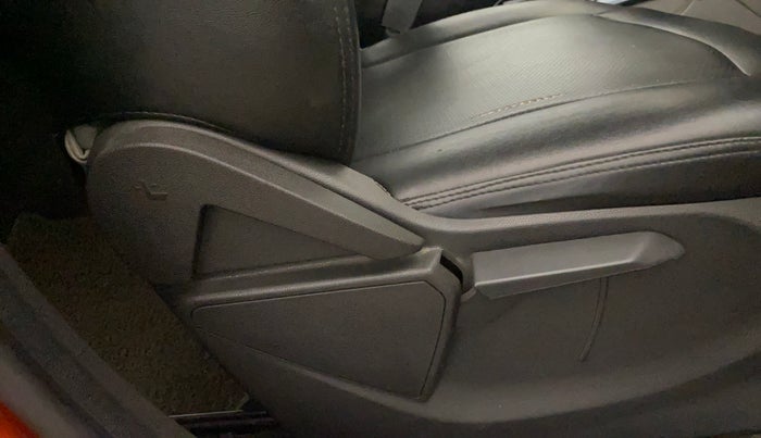 2016 Ford Ecosport TITANIUM 1.5L PETROL AT, Petrol, Automatic, 51,302 km, Driver Side Adjustment Panel