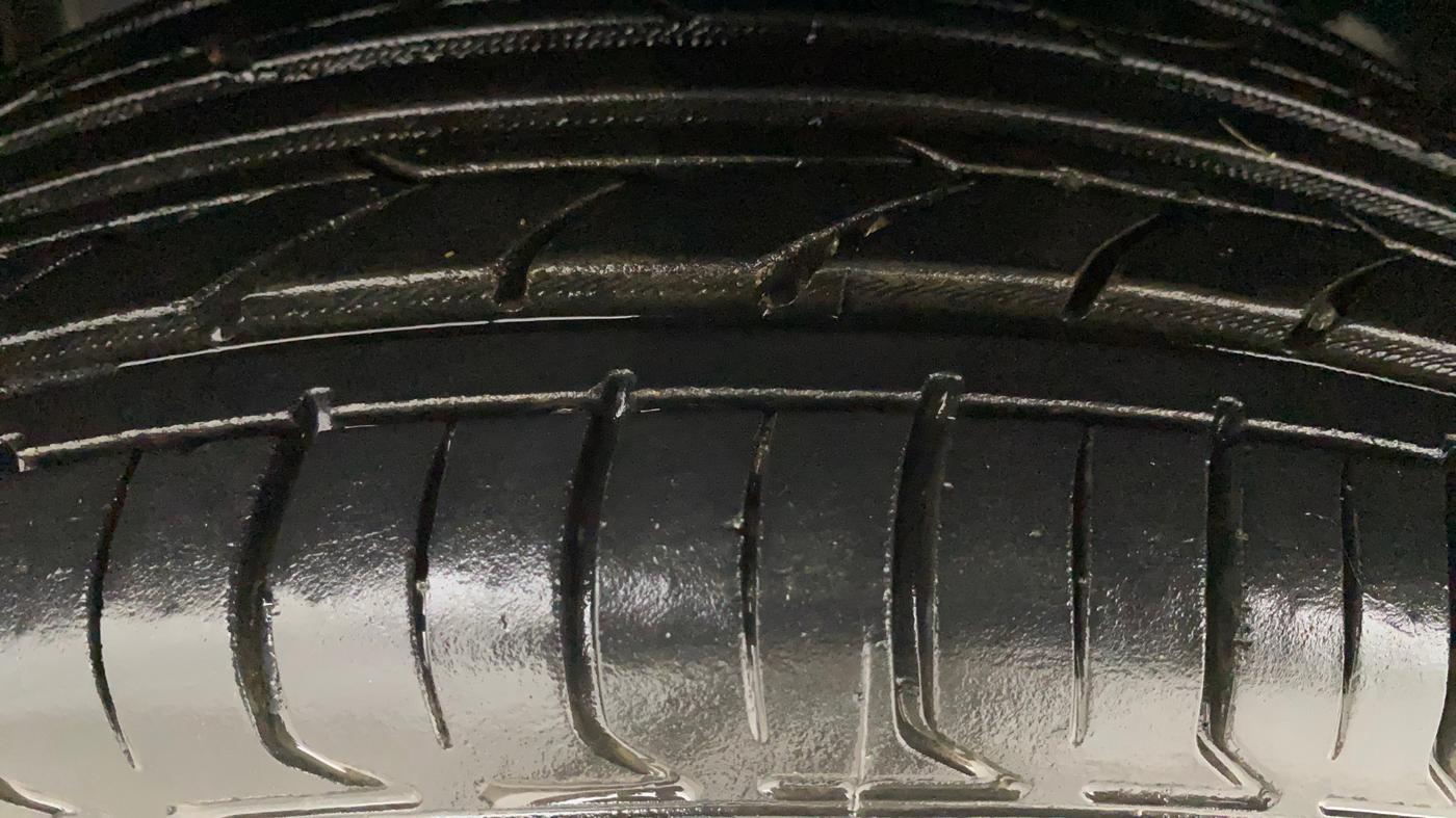 2018 Tata TIGOR XT PETROL, Petrol, Manual, 47,102 km, Left Front Tyre Tread