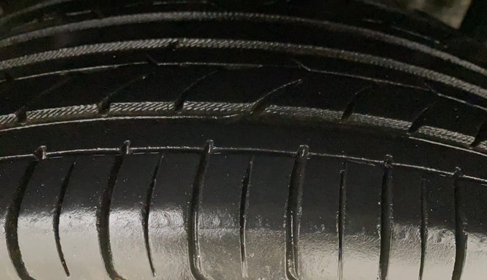 2018 Tata TIGOR XT PETROL, Petrol, Manual, 47,102 km, Left Rear Tyre Tread