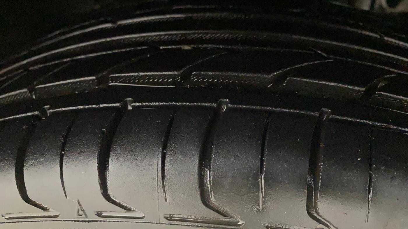 2018 Tata TIGOR XT PETROL, Petrol, Manual, 47,102 km, Right Front Tyre Tread