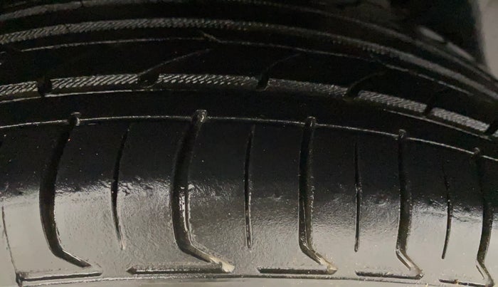 2018 Tata TIGOR XT PETROL, Petrol, Manual, 47,102 km, Right Rear Tyre Tread