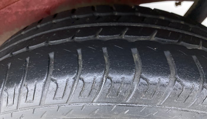 2014 Maruti Wagon R 1.0 VXI, Petrol, Manual, 22,900 km, Left Rear Tyre Tread
