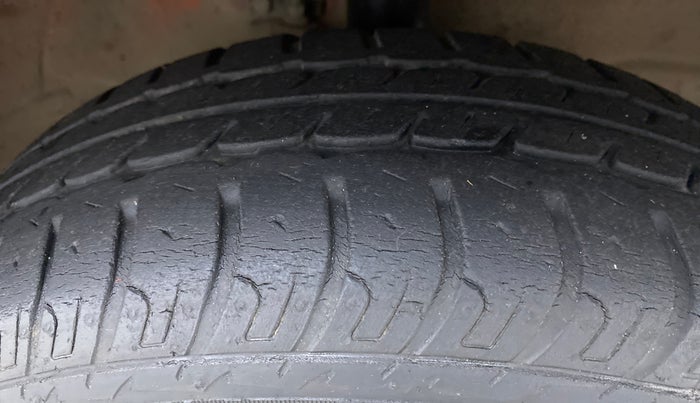 2014 Maruti Wagon R 1.0 VXI, Petrol, Manual, 22,900 km, Right Front Tyre Tread