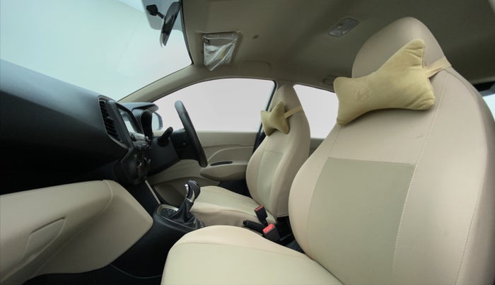 2019 Hyundai NEW SANTRO 1.1 SPORTS AMT, Petrol, Automatic, Right Side Front Door Cabin