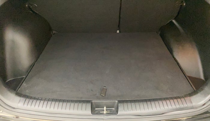 2019 Hyundai Creta SX AT 1.6 PETROL, Petrol, Automatic, 29,116 km, Boot Inside