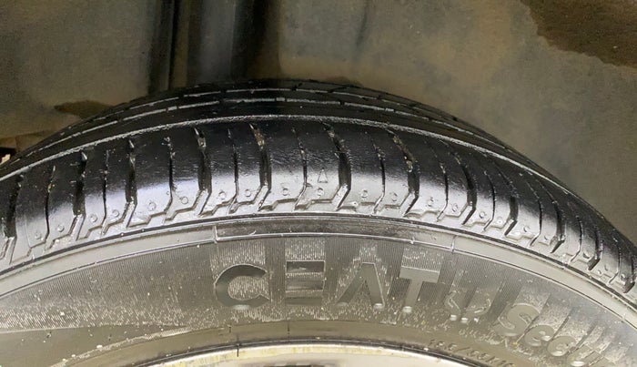 2017 Maruti Ciaz ALPHA  AT 1.4  PETROL, Petrol, Automatic, 79,066 km, Right Rear Tyre Tread