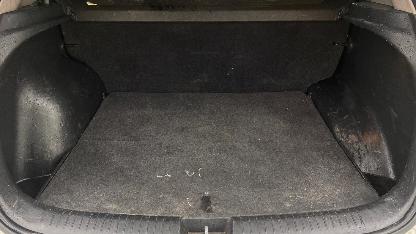 2016 Hyundai Creta S 1.6 PETROL, Petrol, Manual, 43,295 km, Boot Inside